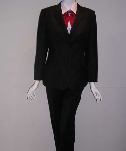 珠海訂做職業(yè)裝生產(chǎn)廠家